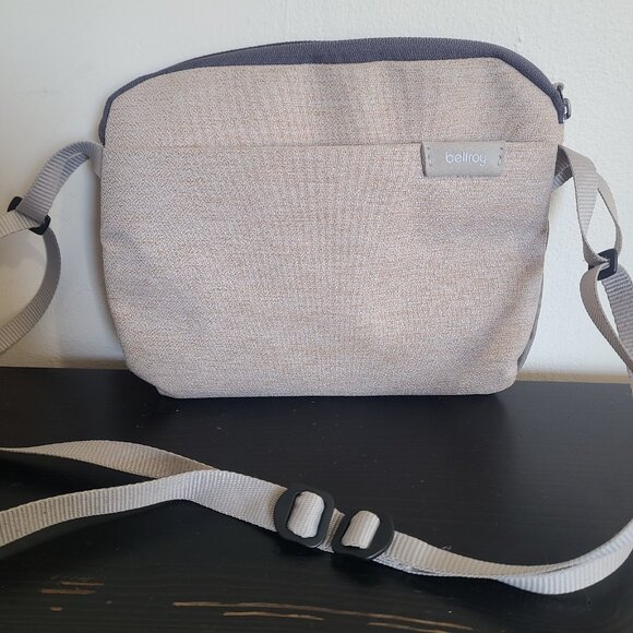 Bellroy City Pouch Plus Gray Crossbody Bag - Picture 1 of 12